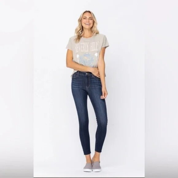 Judy Blue Jeans Women 5/27 Blue Jb82201dk Denim Raw Hem Skinny Fit Whiskered - Picture 1 of 4
